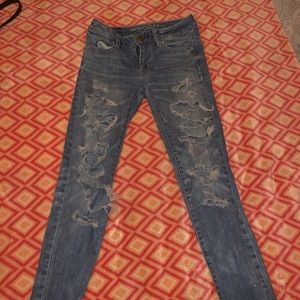 American eagle ripped jeans